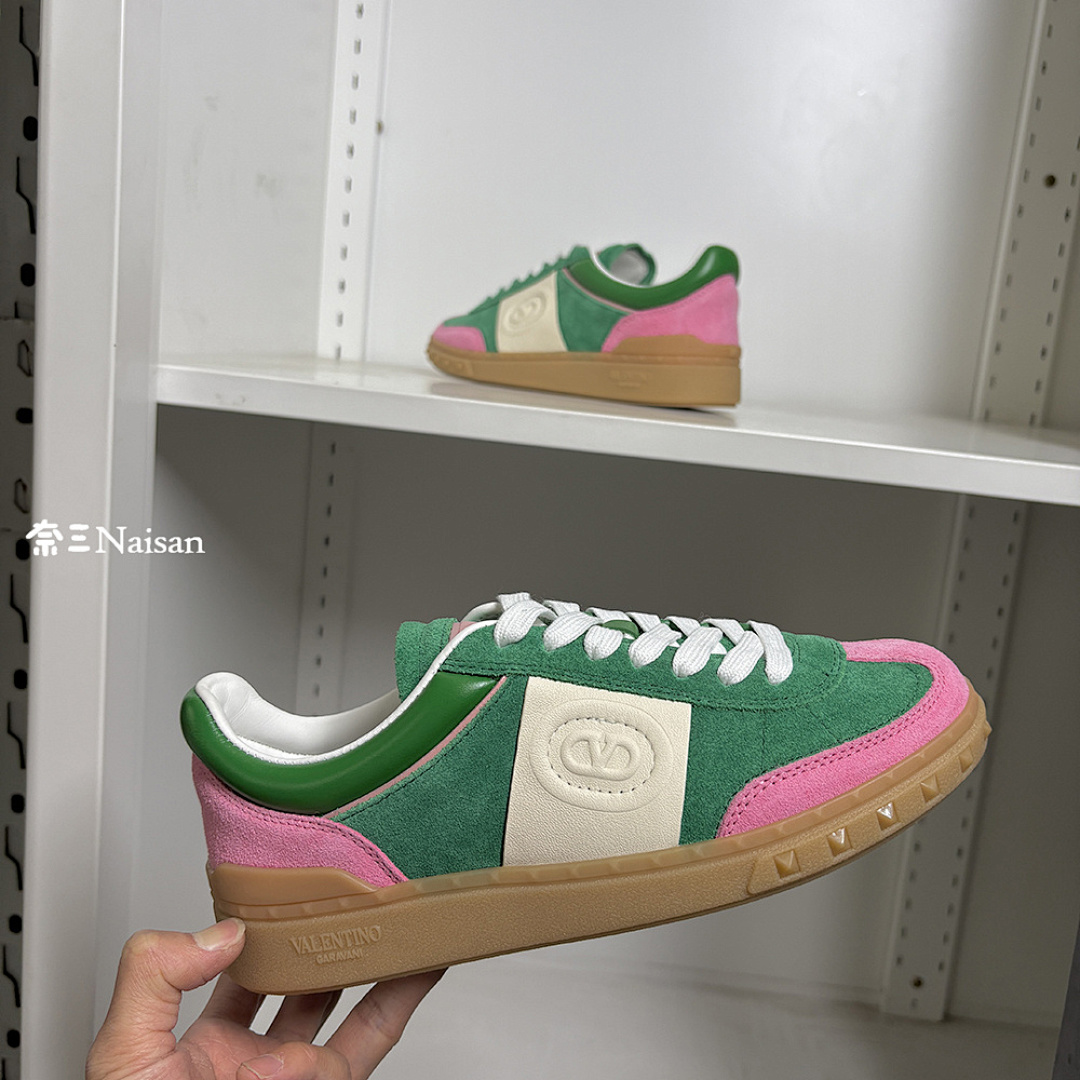 ▶ UPVILLAGE LOW - Image 18