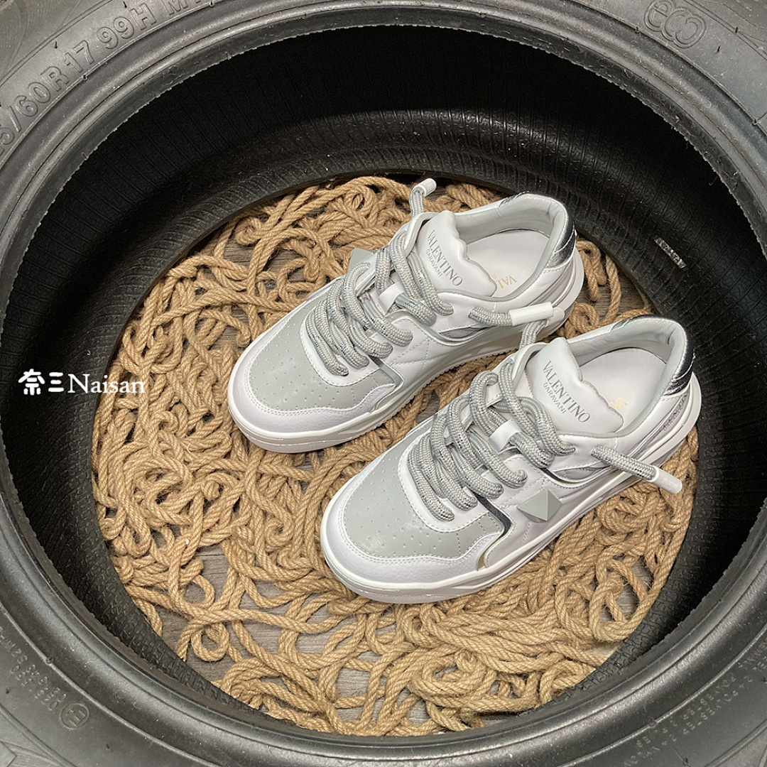 On Running ONE STUD XL NAPPA LEATHER LOW-TOP - Image 7