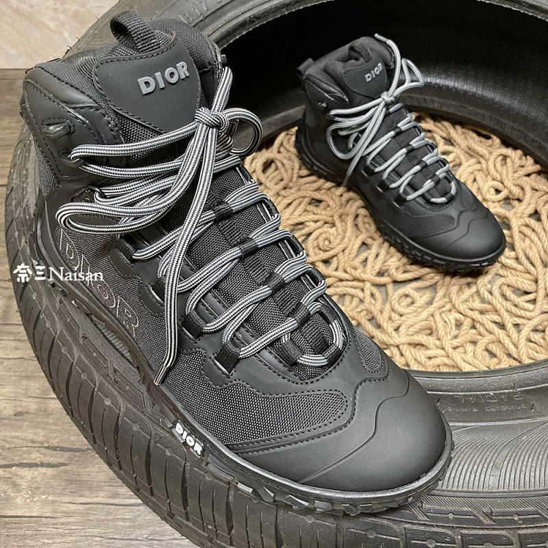 ▶ HIGH-TOP, photo 1
