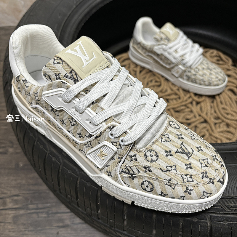 ▶ 1V Trainer Sneaker, photo 1