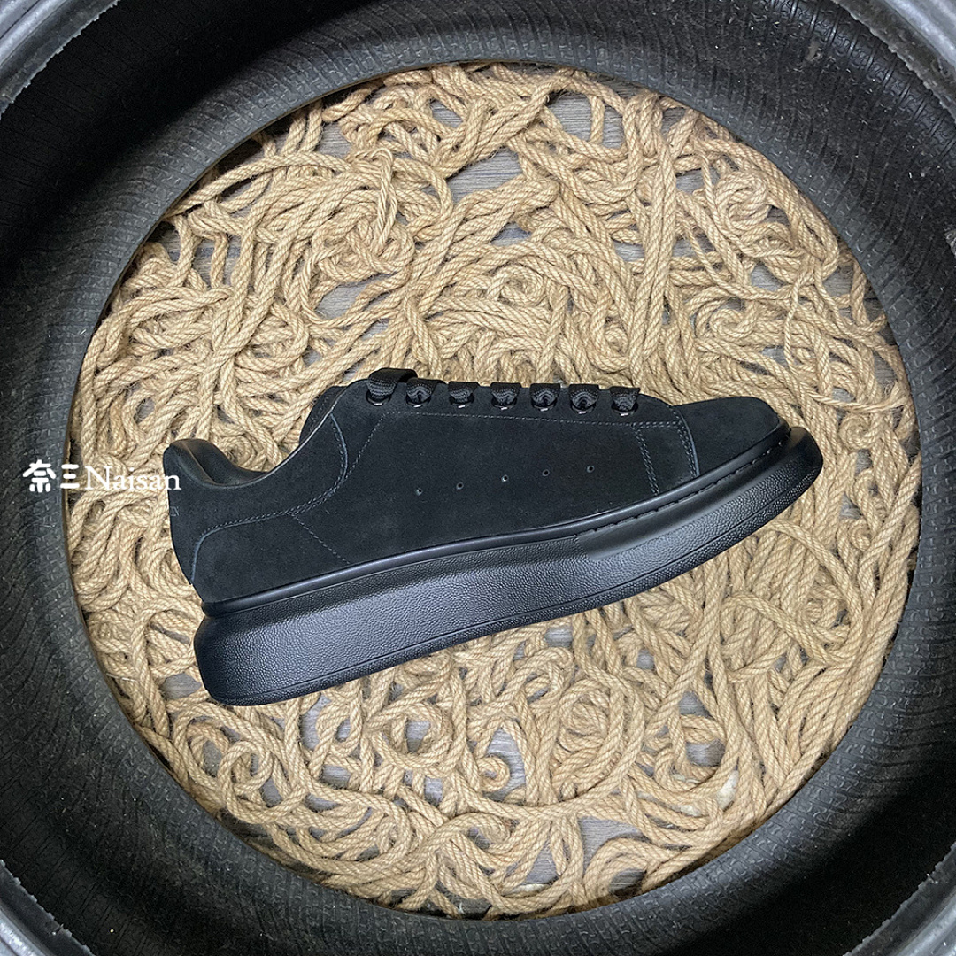 Christian Louboutin Alexander McQueen Sneaker - Image 11