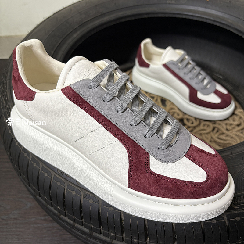 ▶ Alexander McQueen Retro Sneaker, photo 1