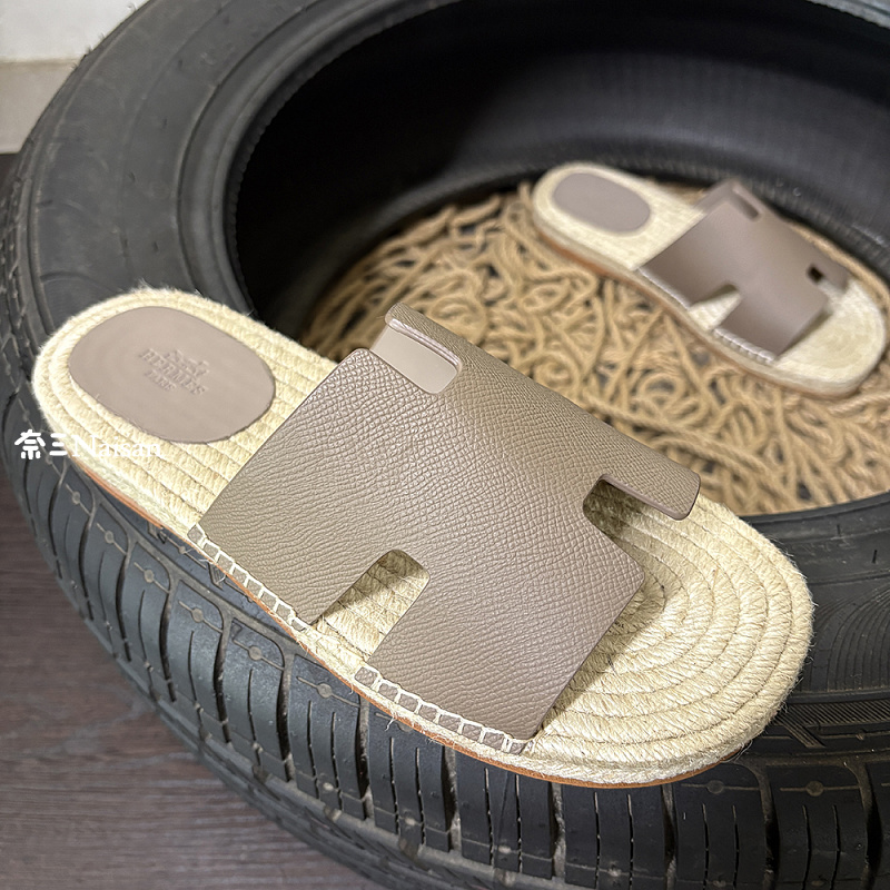 ▶ Antigua Sandal, photo 1