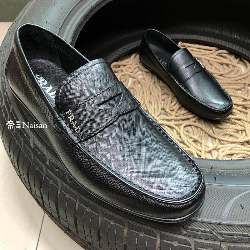 ▶ 16515 Prada Loafers, photo 1