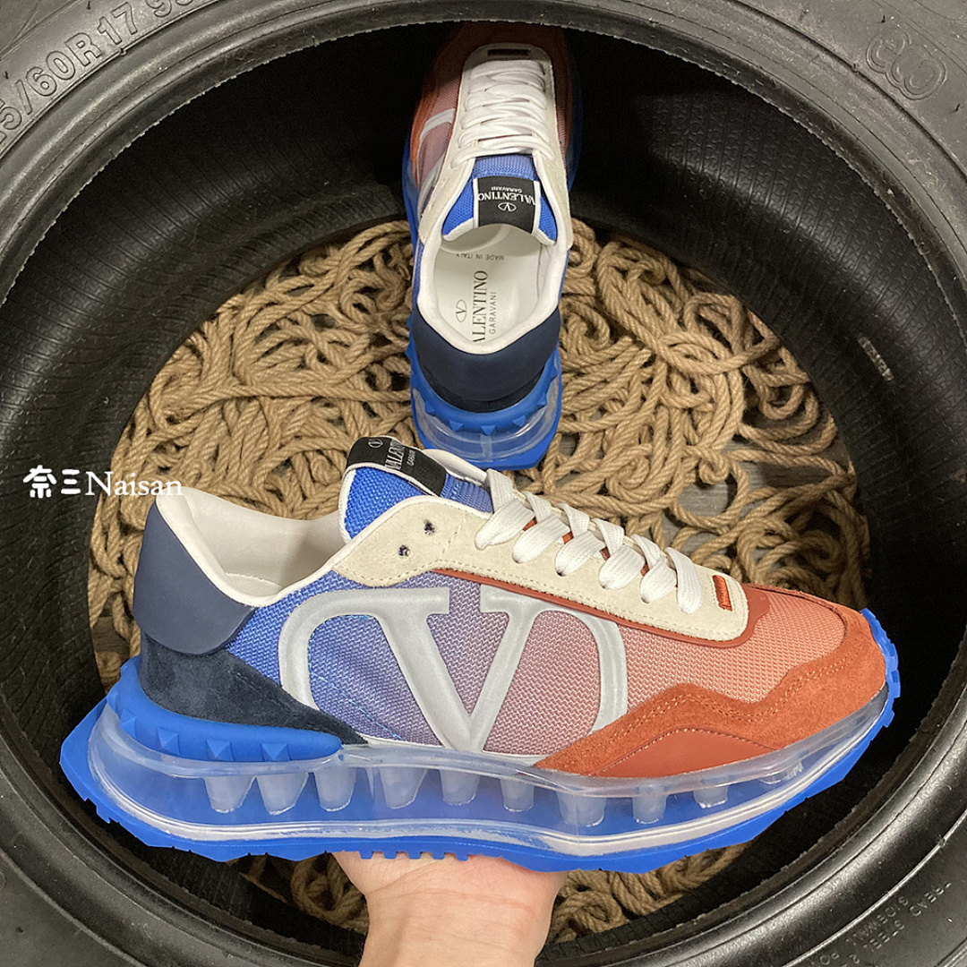 ▶ Valentino Sneakers - Image 8
