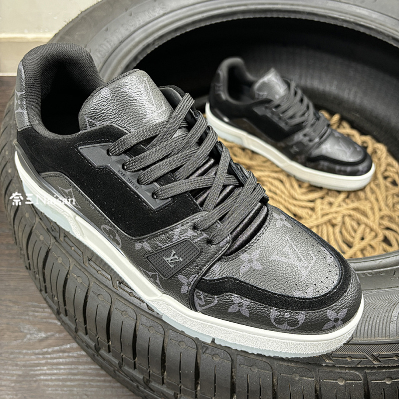 ▶ 1V Trainer Sneaker, photo 1