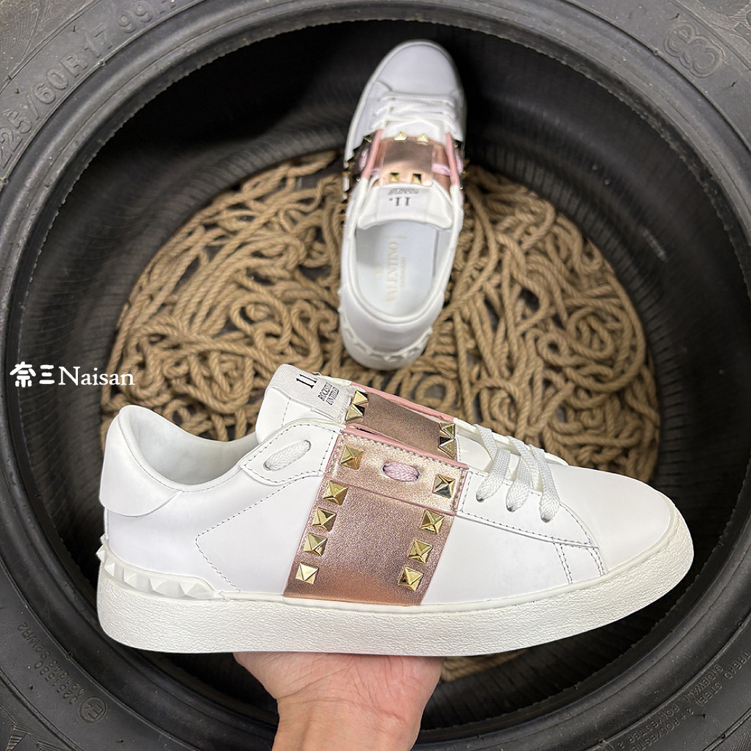 ▶ ROCKSTUD - Image 8