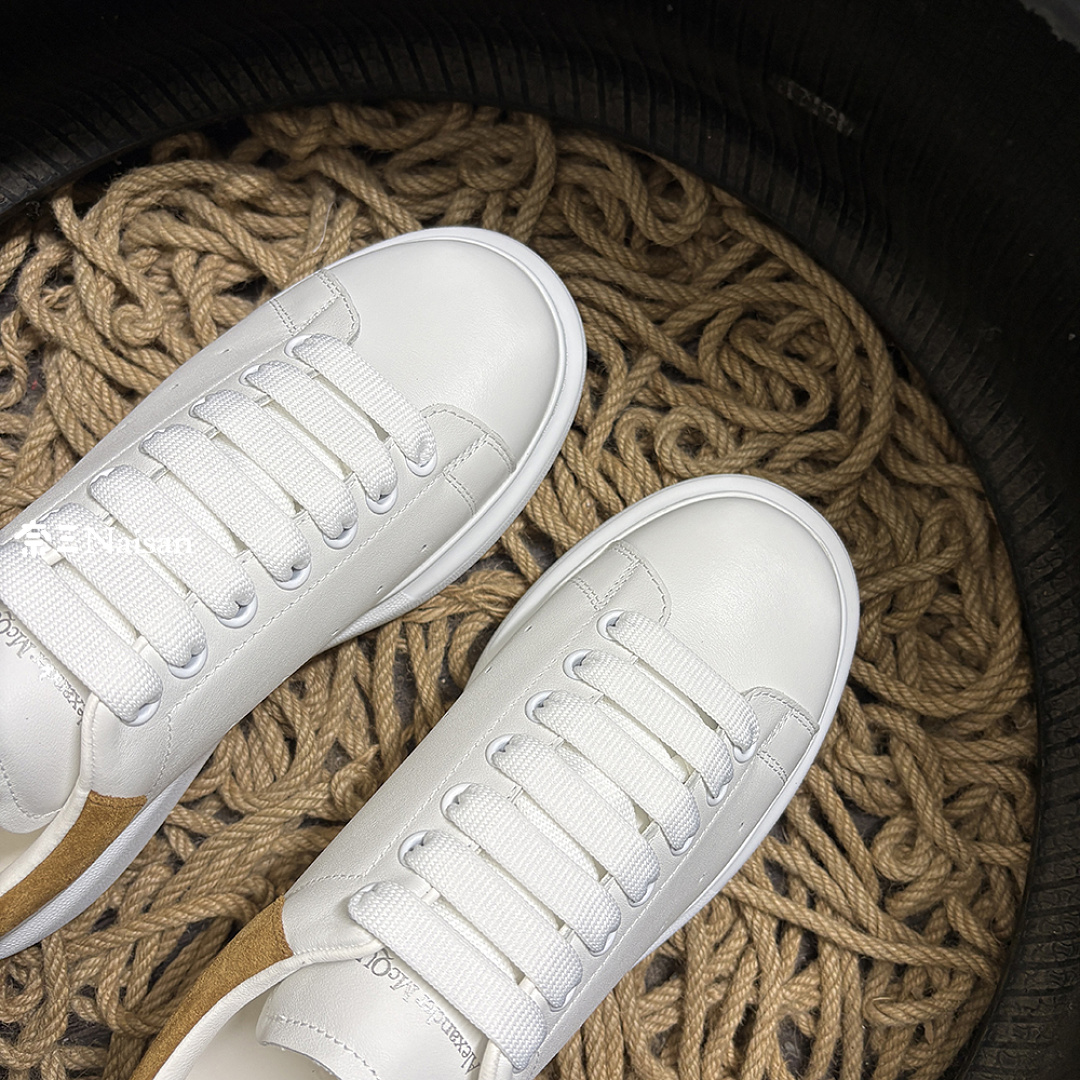Christian Louboutin Alexander McQueen Sneaker - Image 14