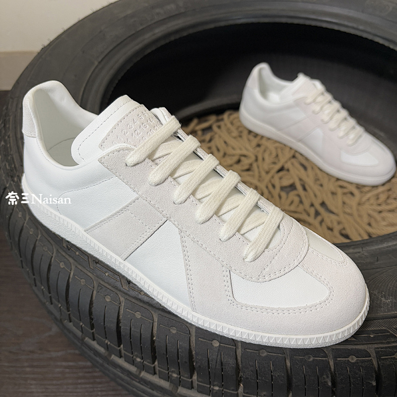 ▶ Replica Sneakers, photo 1