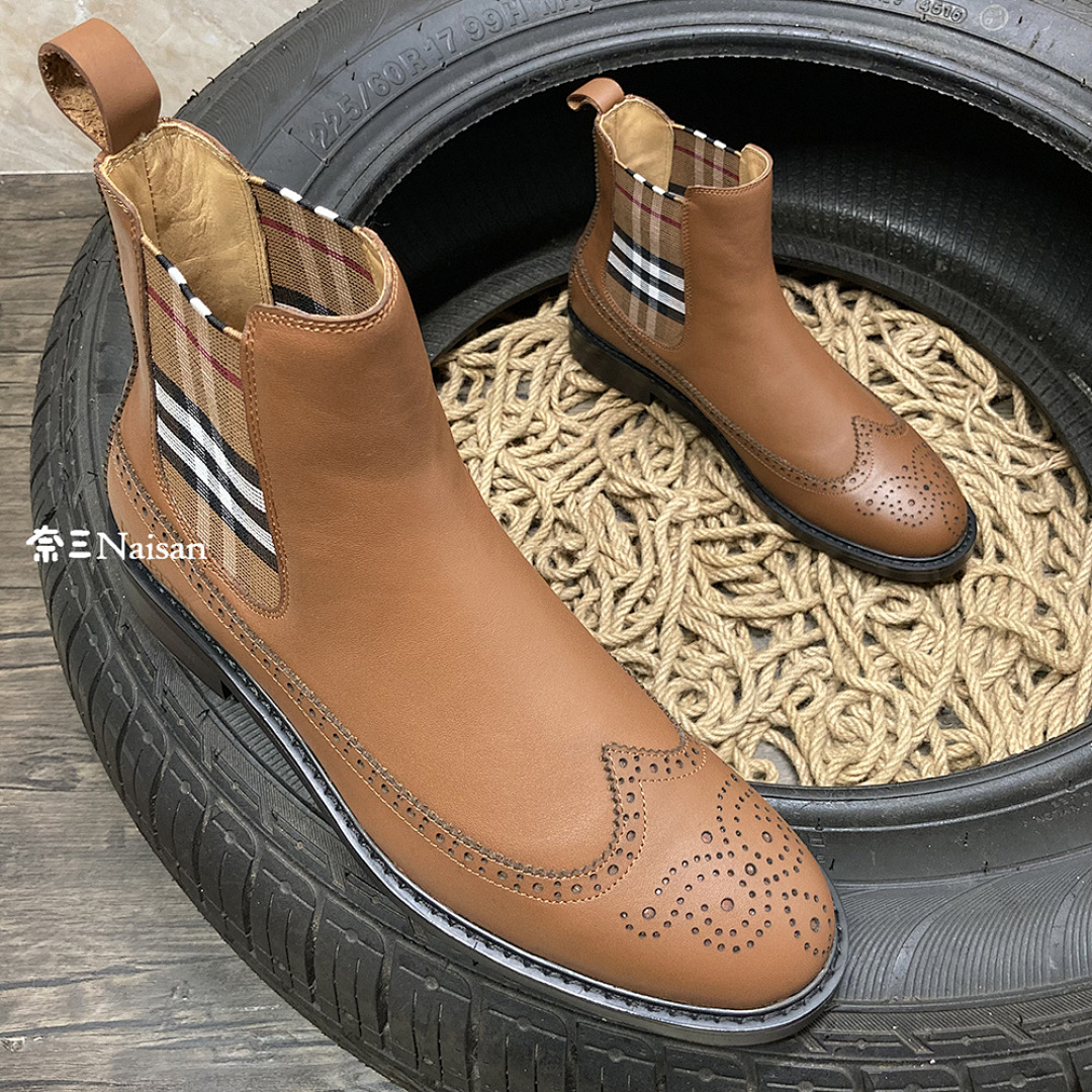 ▶ Vintage Boots, photo 1