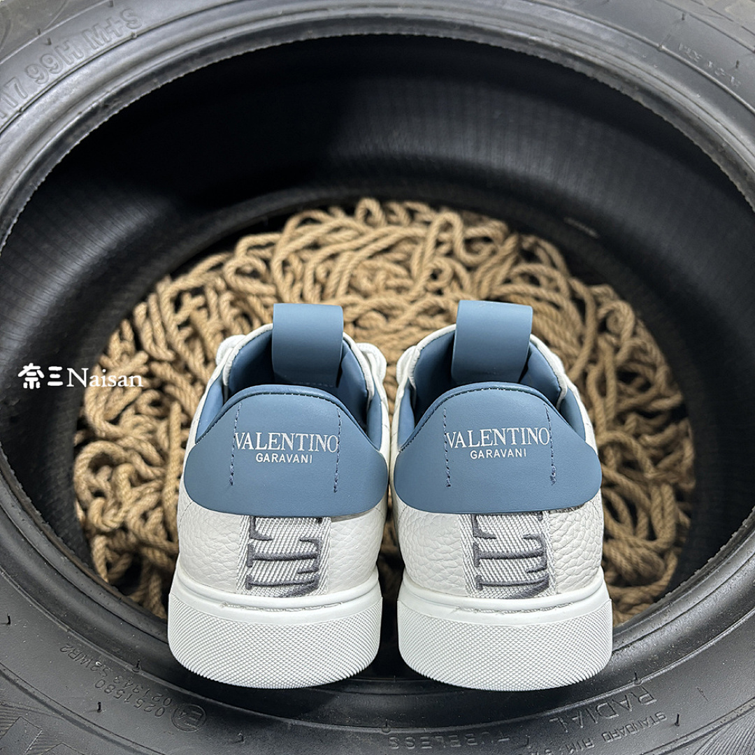 ▶ VL7N SNEAKER - Image 10