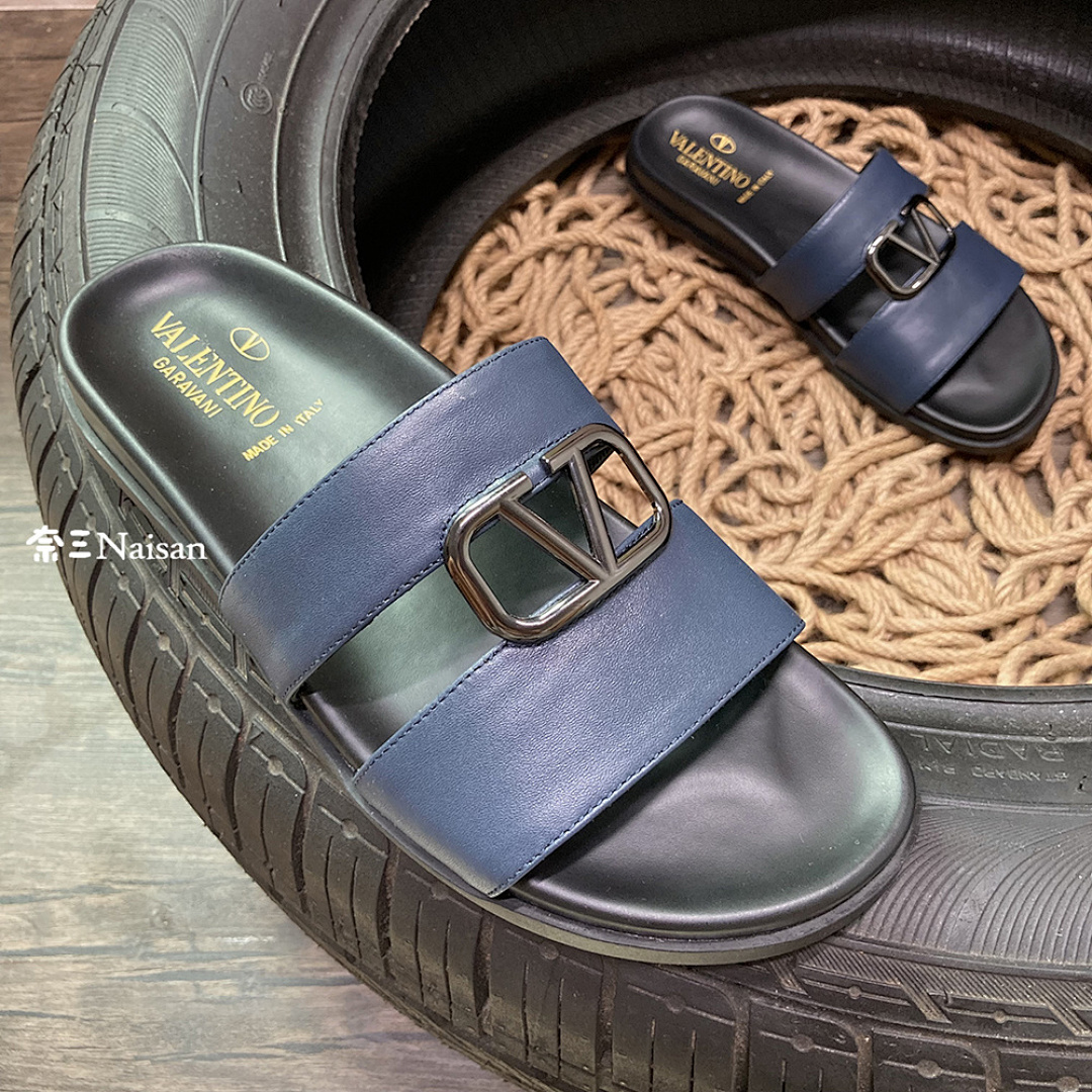 ▶ Valentino Sandals, photo 1