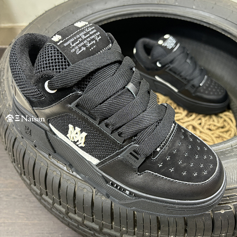 ▶ ▶, photo 1