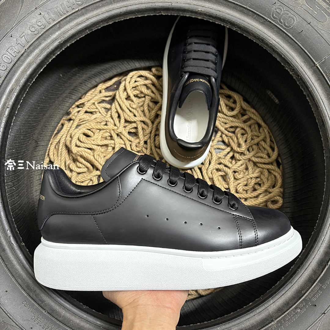 Christian Louboutin Alexander McQueen Sneaker - Image 9