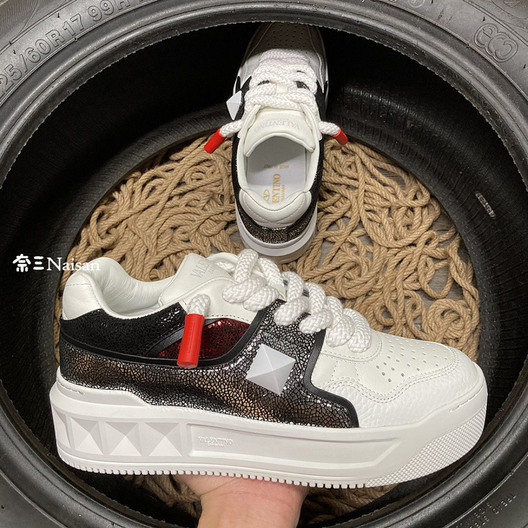 On Running ONE STUD XL NAPPA LEATHER LOW-TOP - Image 8