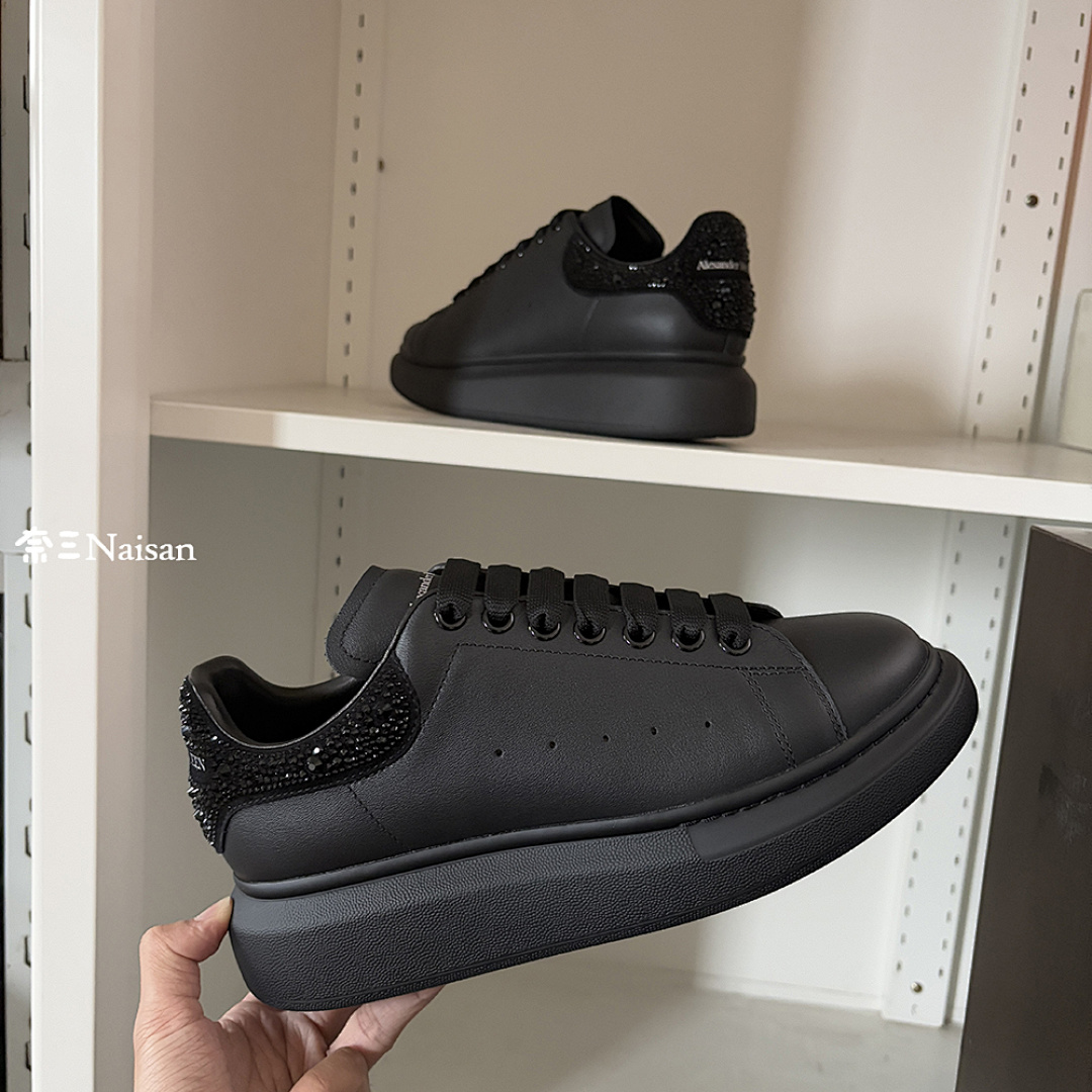 Christian Louboutin Alexander McQueen Sneaker - Image 18