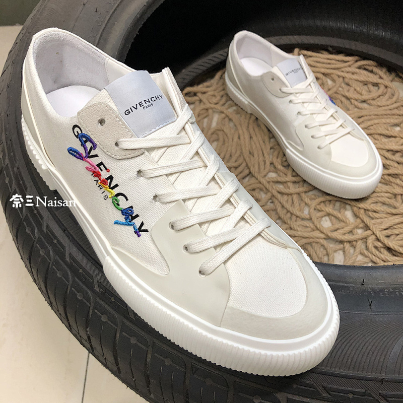 ▶ GVC Low Top Fashion Sneaker, photo 1