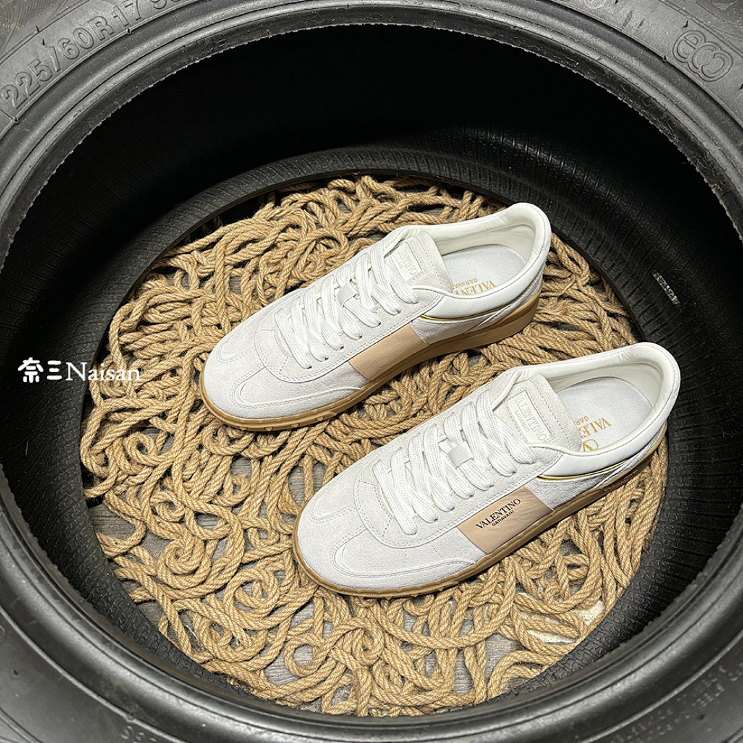 ▶ UPVILLAGE LOW - Image 7