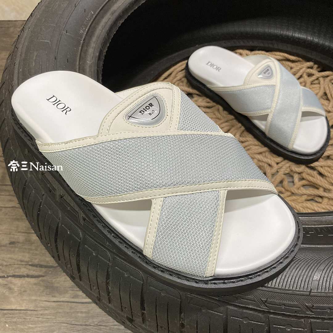 ▶ Dior Sandals, photo 1