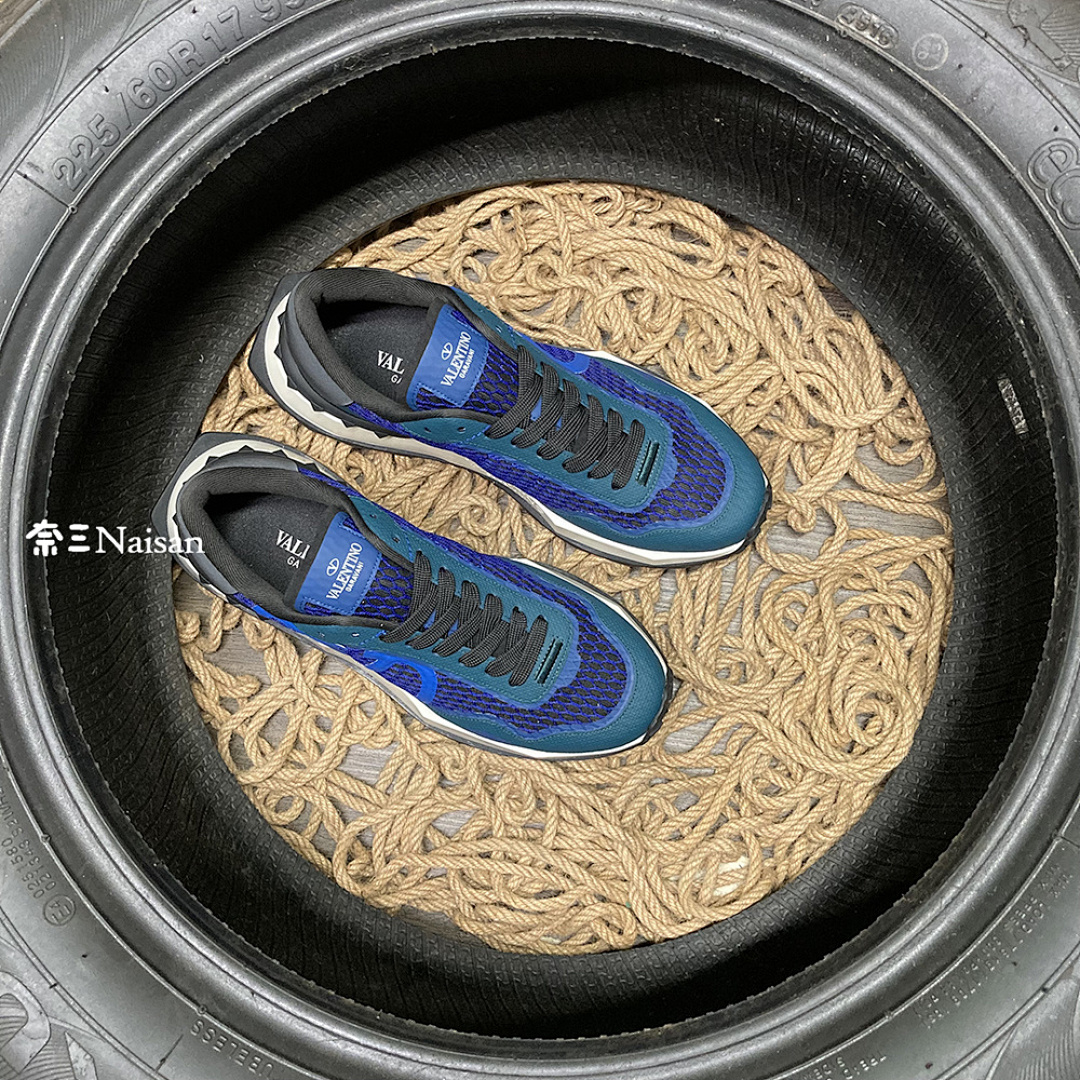 ▶ Valentino Sneakers - Image 5