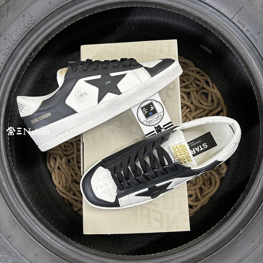 ▶ Stardan Sneakers - Image 2