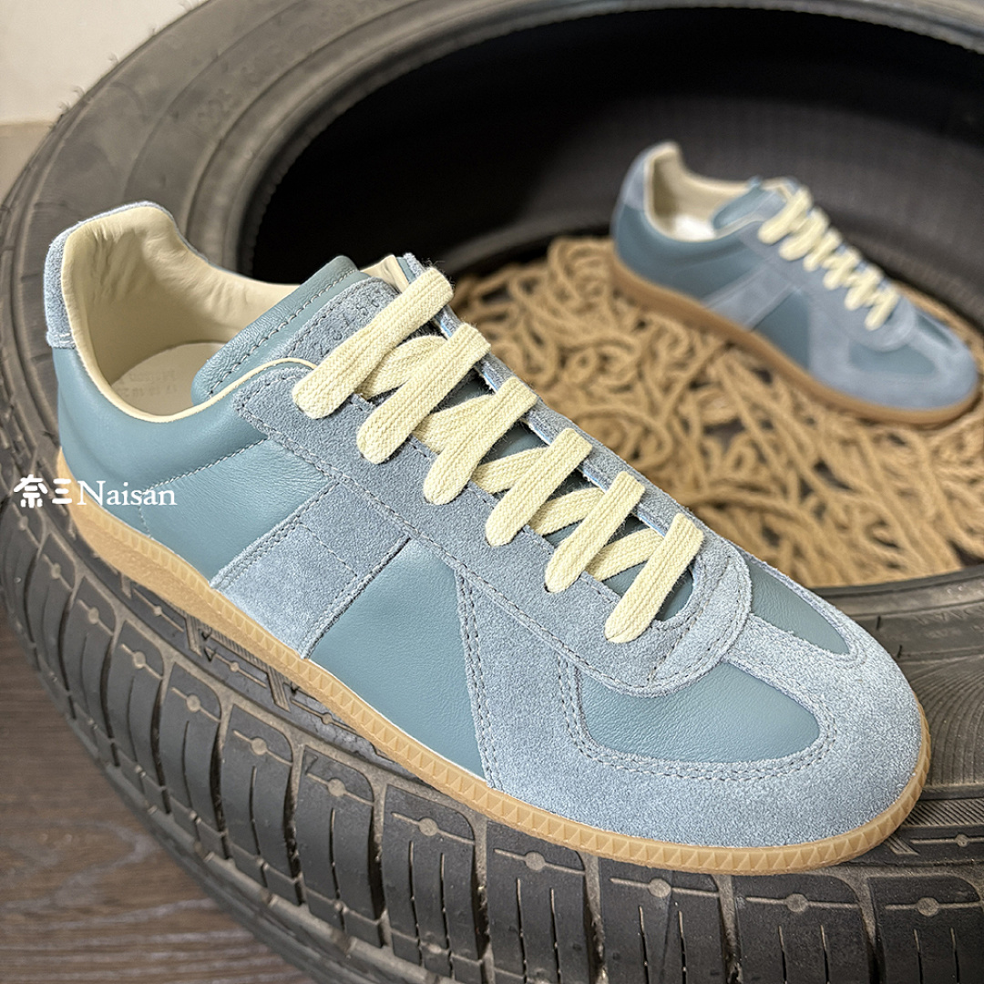 ▶ Replica Sneakers, photo 1