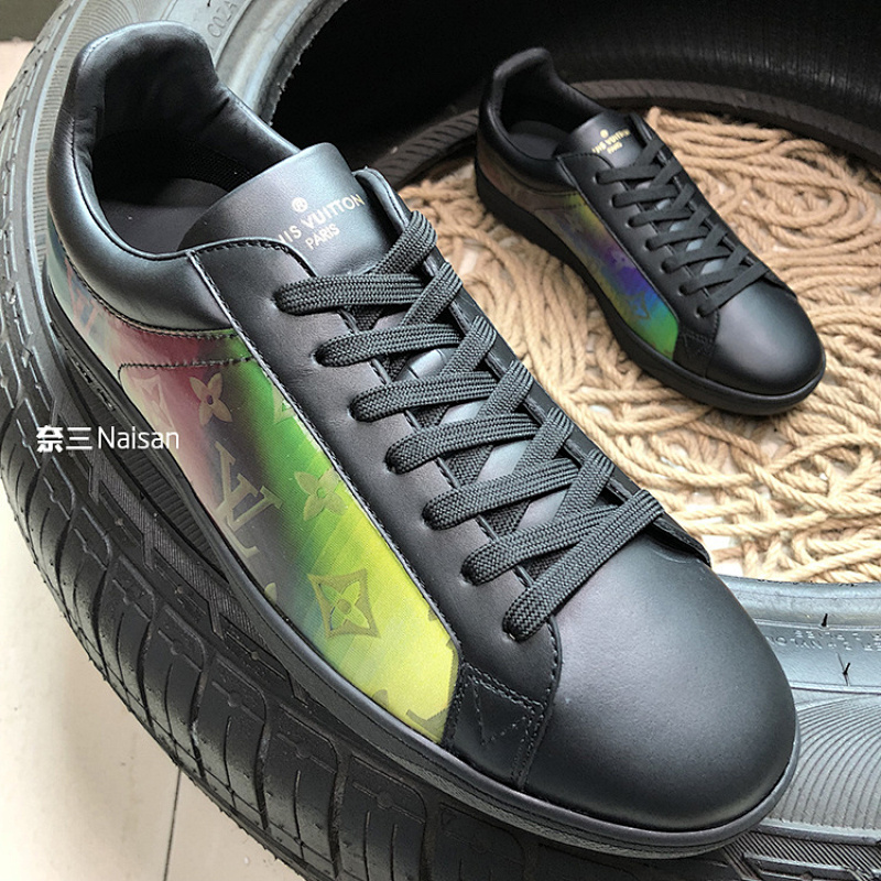 ▶ 1V Sneakers, photo 1