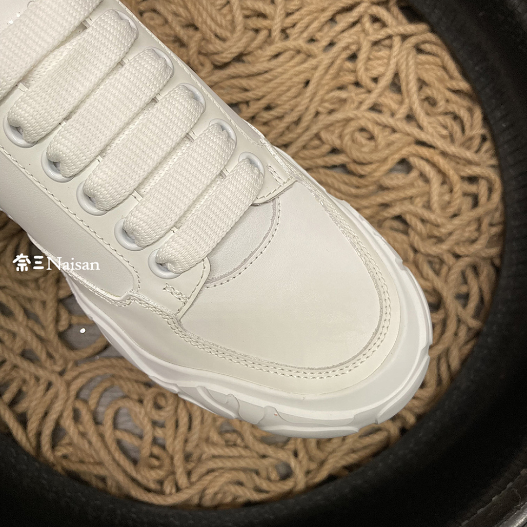 ▶ Alexander McQueen Court Trainer - Image 14