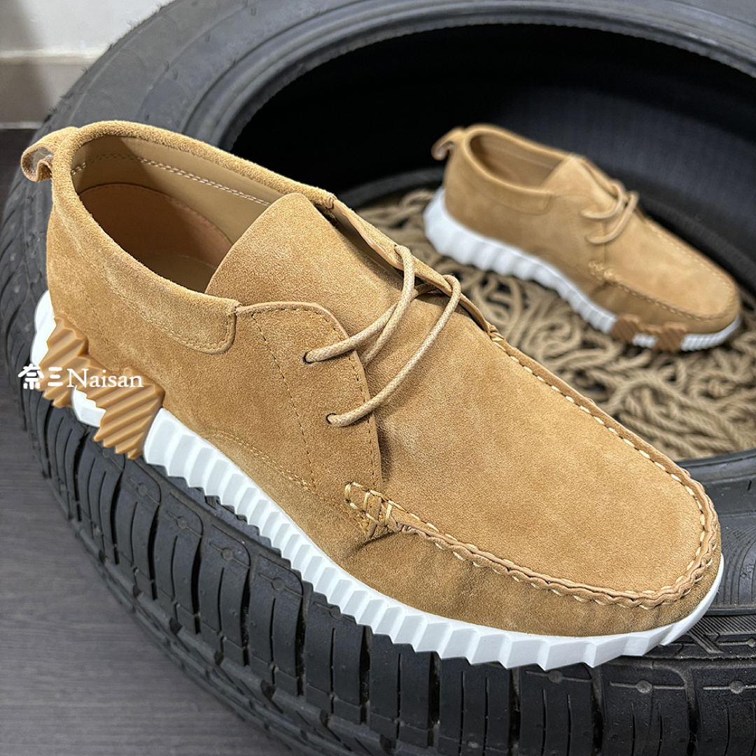 ▶ Hermes Sneakers, photo 1