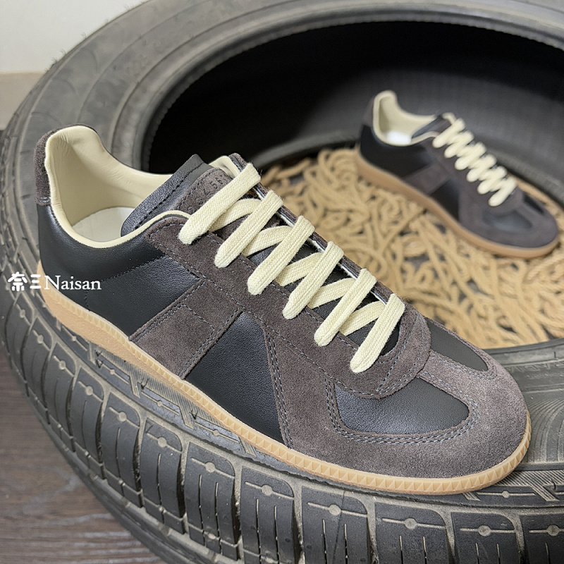 ▶ Replica Sneakers In (Dark Coffee), photo 1