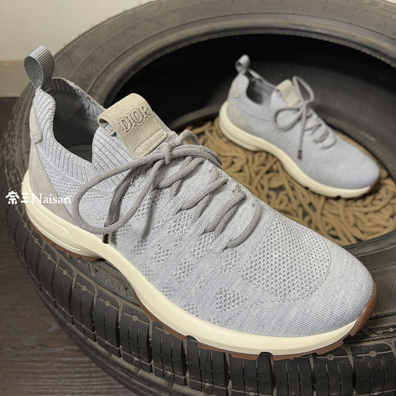 ▶ Sneaker, photo 1