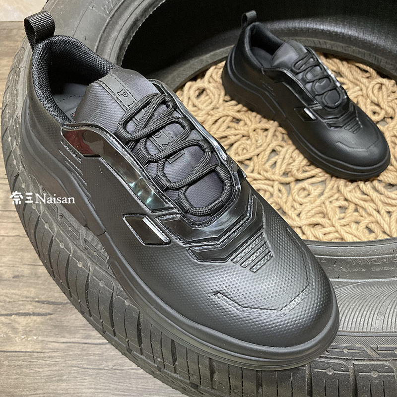 ▶ Prada Leather Sneakers, photo 1