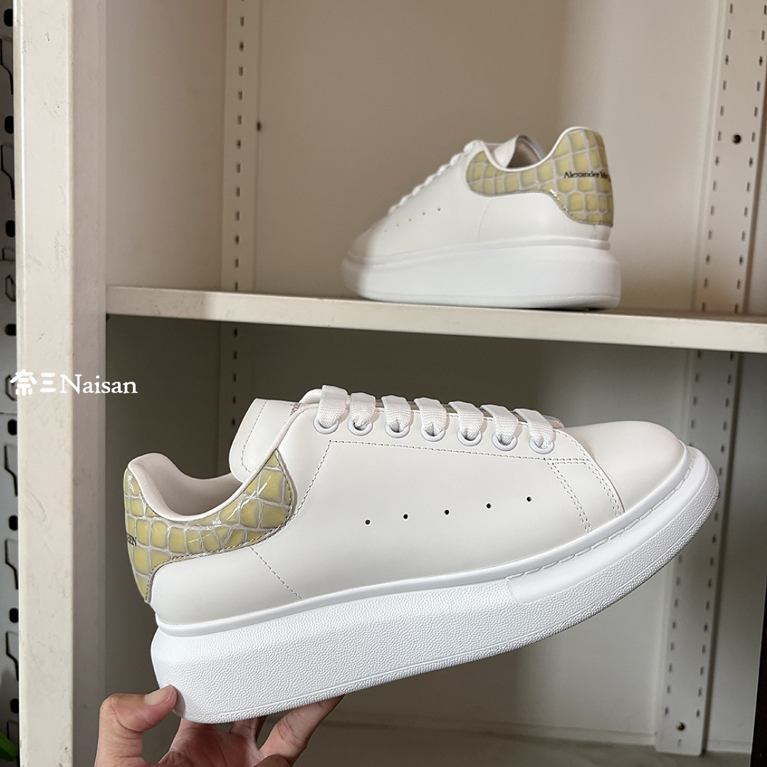 Christian Louboutin Alexander McQueen Sneaker - Image 18