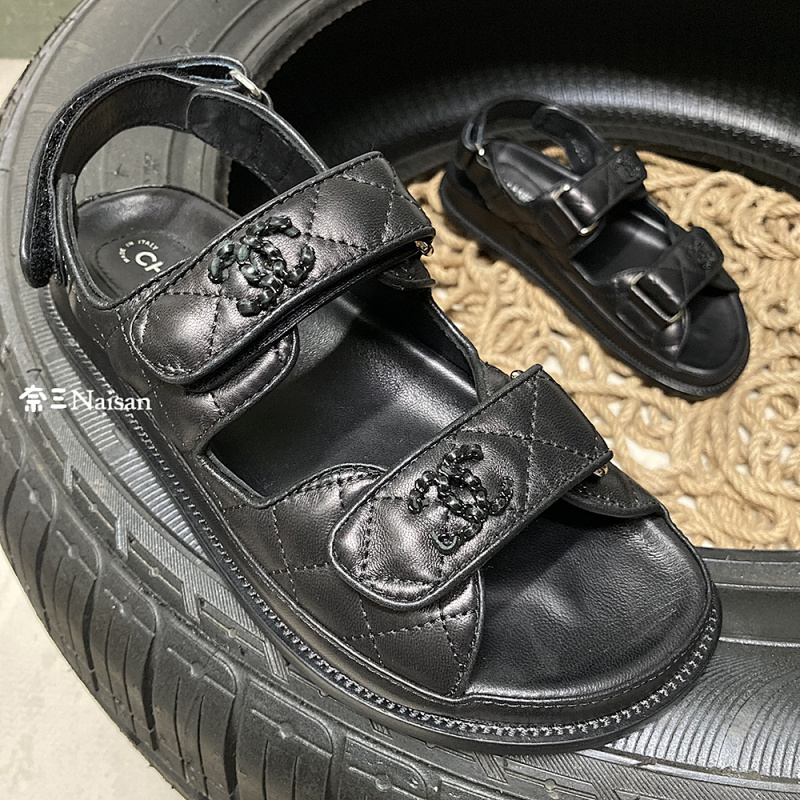 ▶ CHANEL Sandals, photo 1