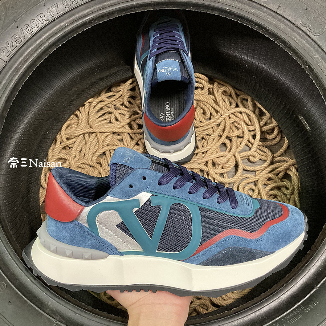 ▶ Valentino Sneakers - Image 7