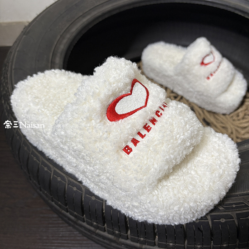 ▶ ▶, photo 1