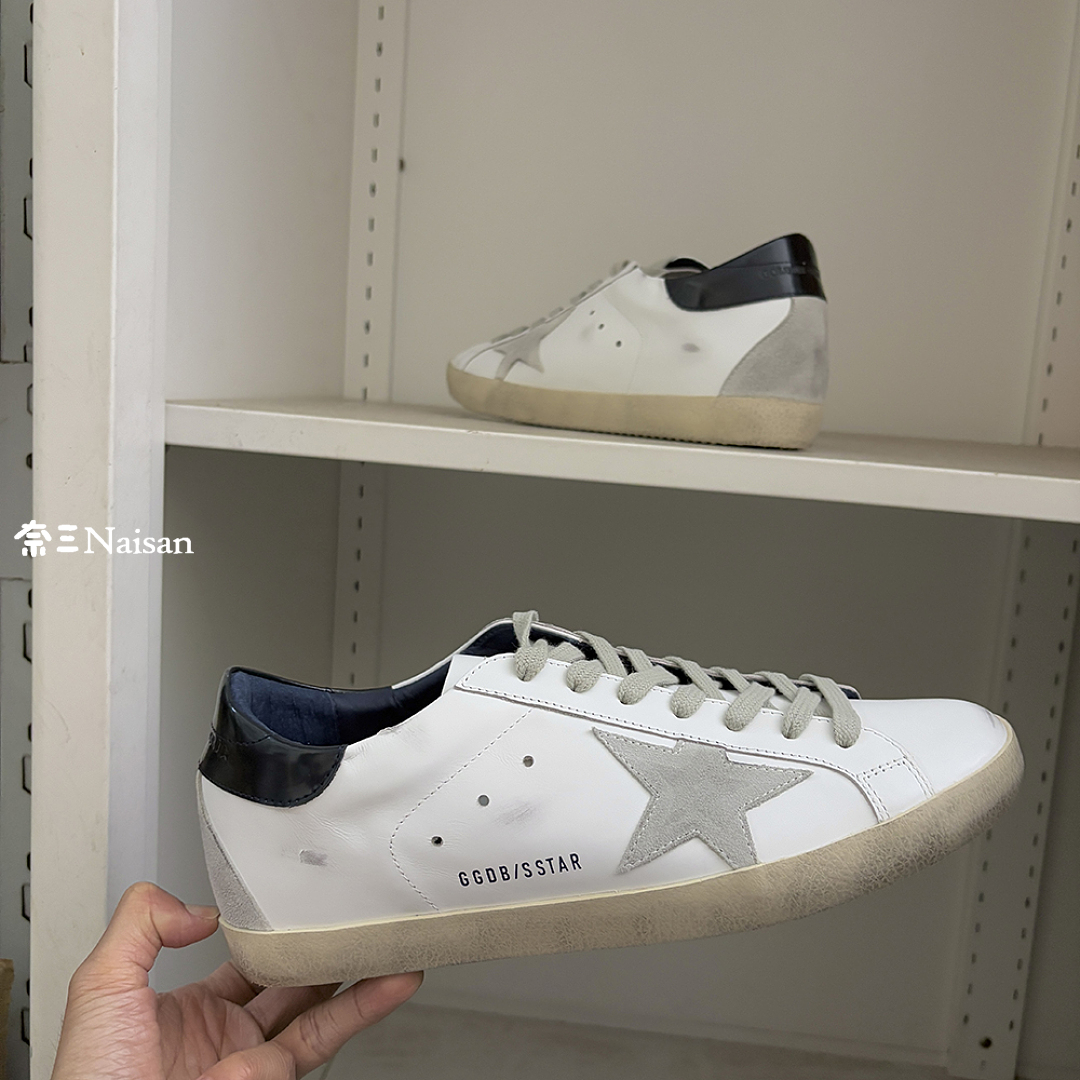 ▶ ▶ - Image 18