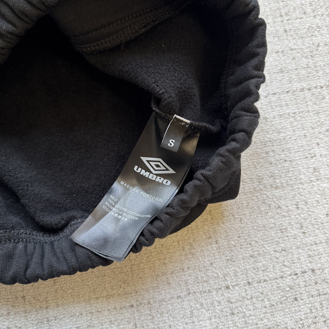 Umbro Mask Hoodie - Image 14