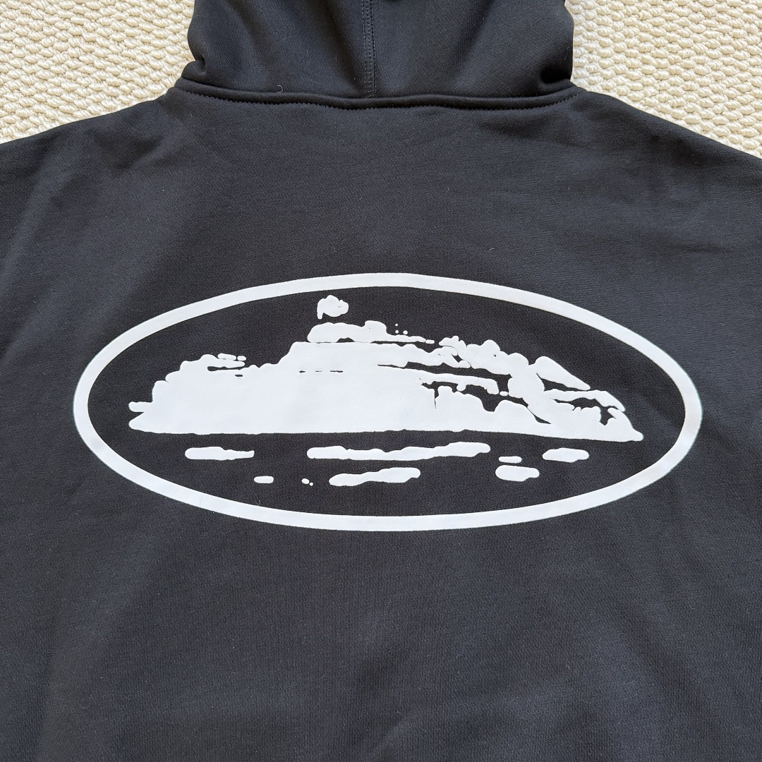 Corteiz logo tracksuit Black color - Image 7