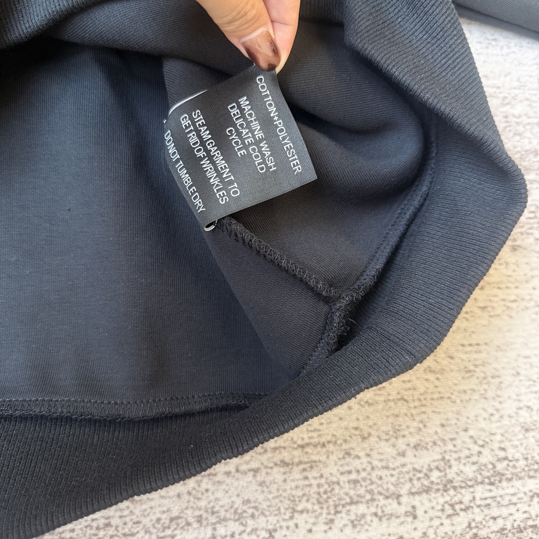 Saint Alexander Tracksuit - Image 21