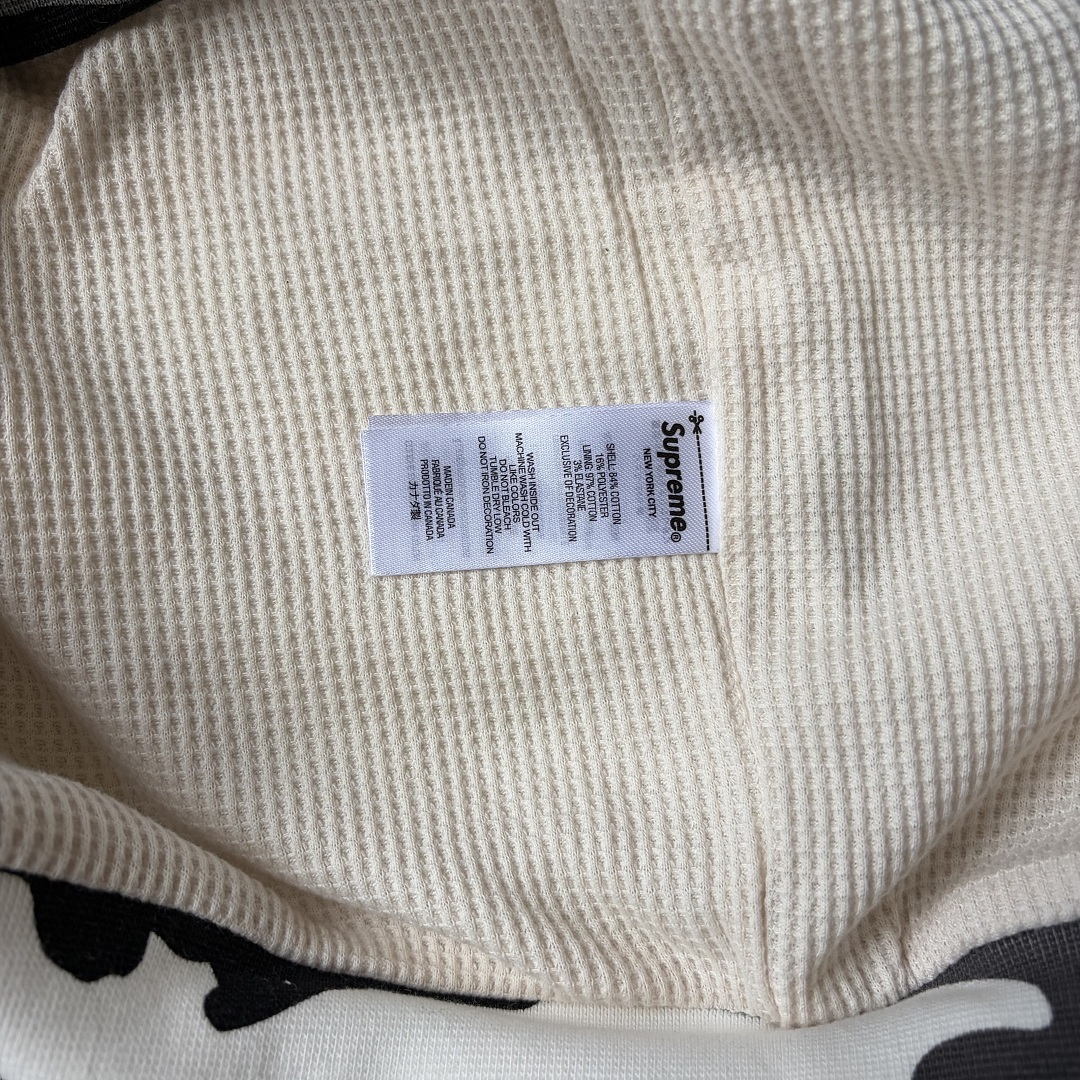 Supreme Zipper Sweatshirt - Image 8
