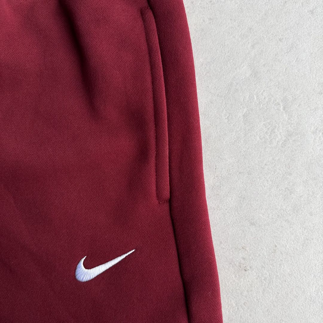 Vintage N sweatpants - Image 21