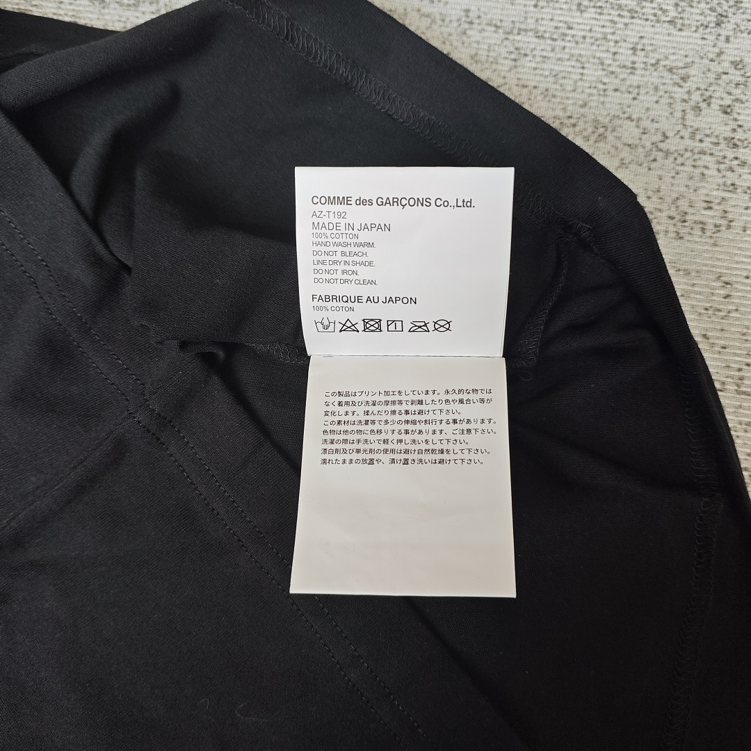 Comme des Garcons PLAY TEE - Image 8