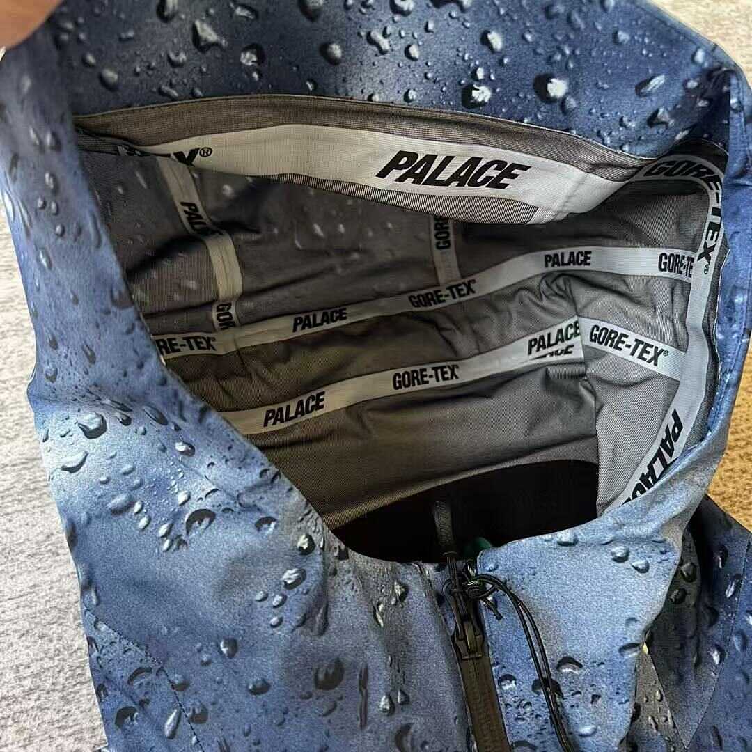 Palace GORE-TEX Palex Jacket - Image 4