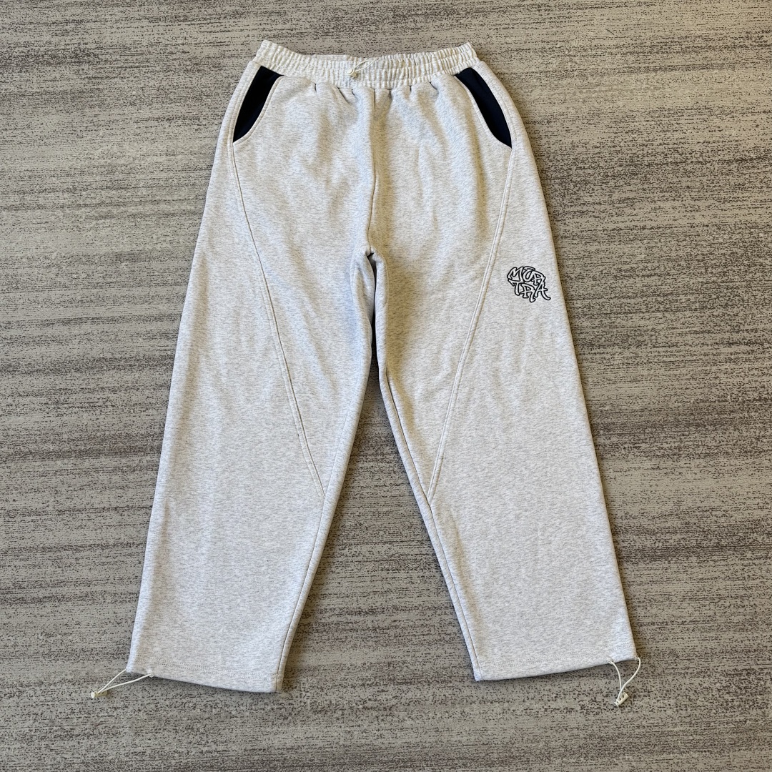 Mertra Perfect Set Tracksuit - Image 11