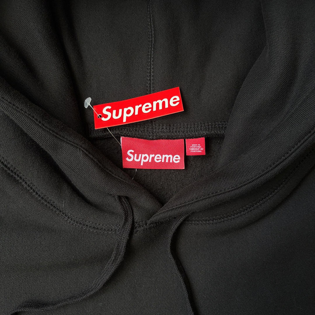Supreme × Ghostface Hoodie - Image 13
