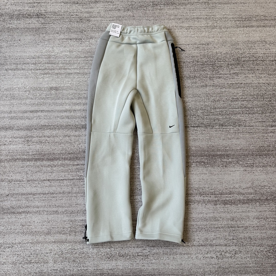 Nike New Tech Fleece (Grey) - Image 22