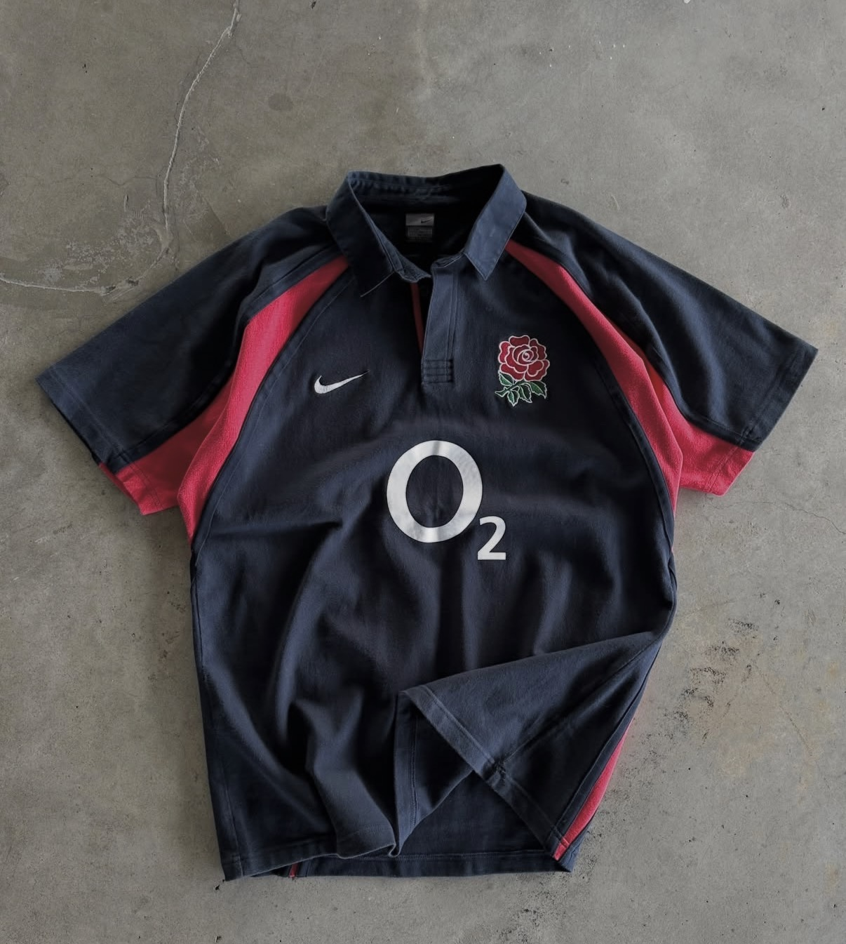 Vintage 2003 England Rugby Away Shirt - Image 2
