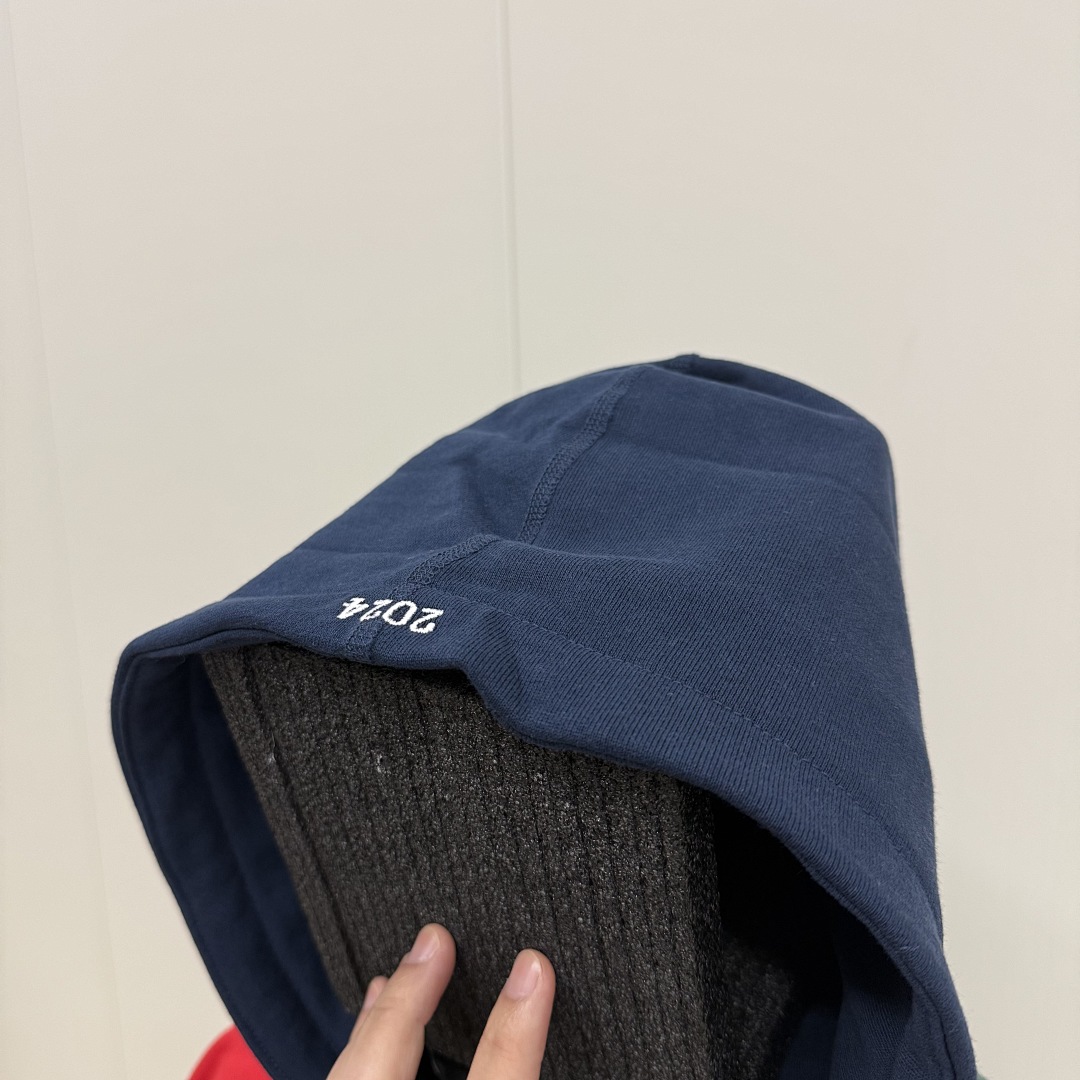 Supreme box logo - Image 5