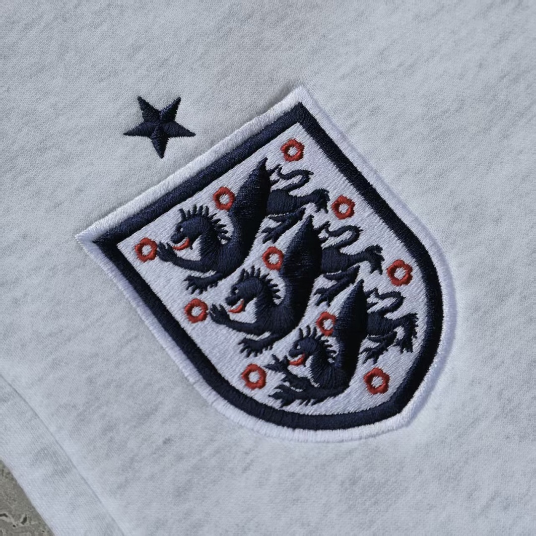 Creast Shorts - England Exclusive - Image 6